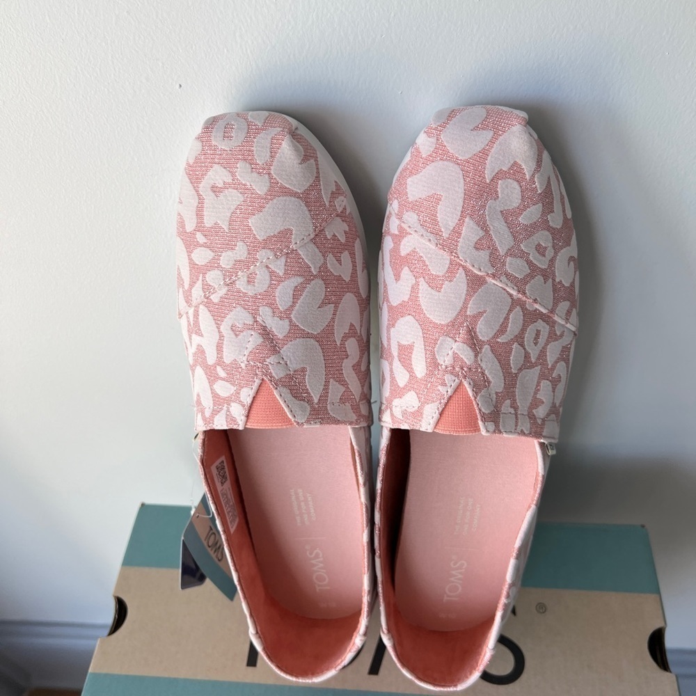 TOMS Alpargata Coral Almond Flocked Glitter Cheetah